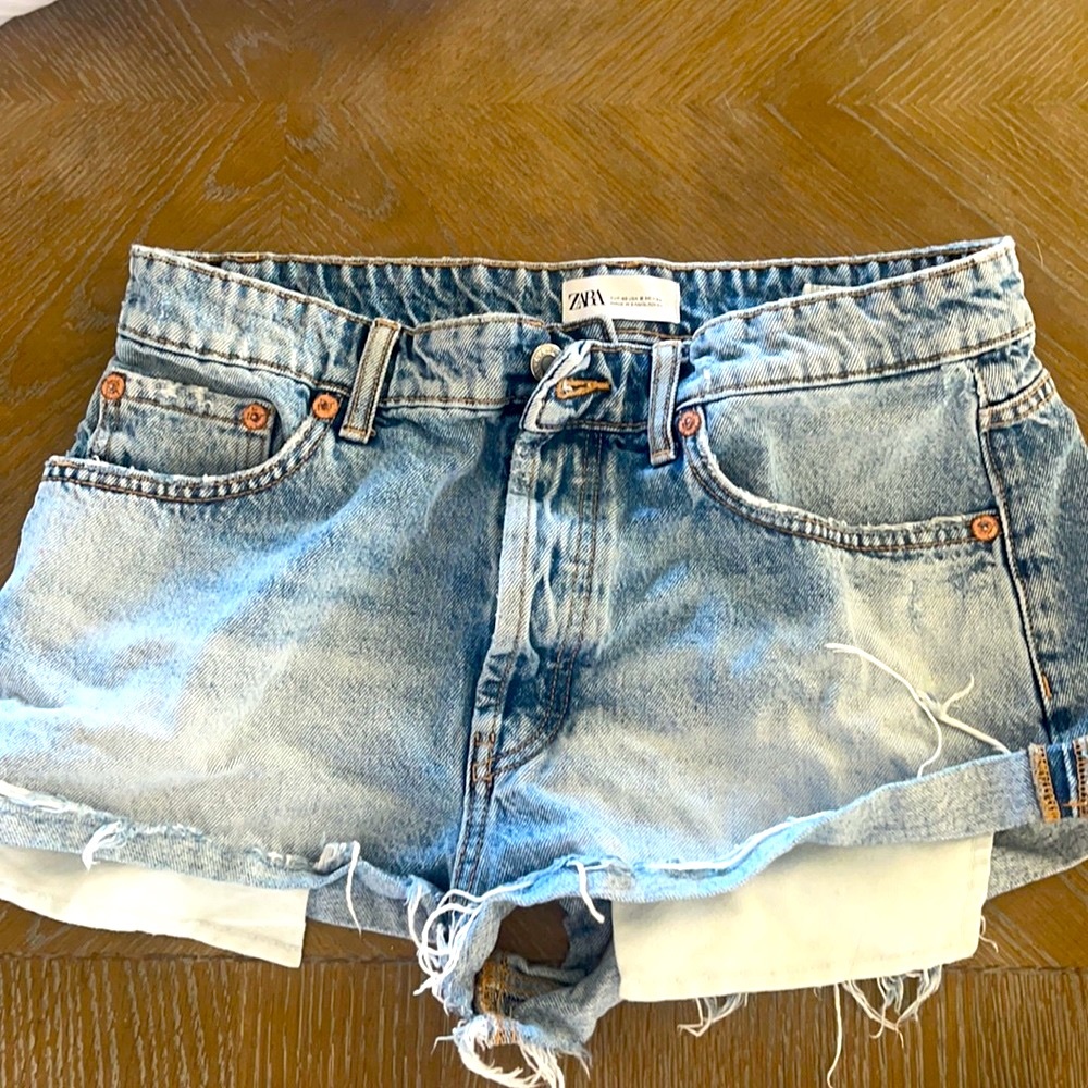 zara shorts!!!!